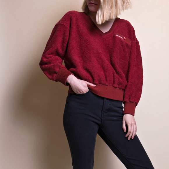 ❌SOLD❌Vintage maroon terry cloth v neck sweater - Picture 6 of 7